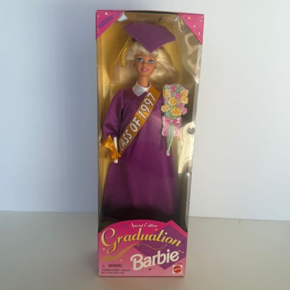 1996 Special Edition Graduation Barbie Class of 1997 Mattel #16487